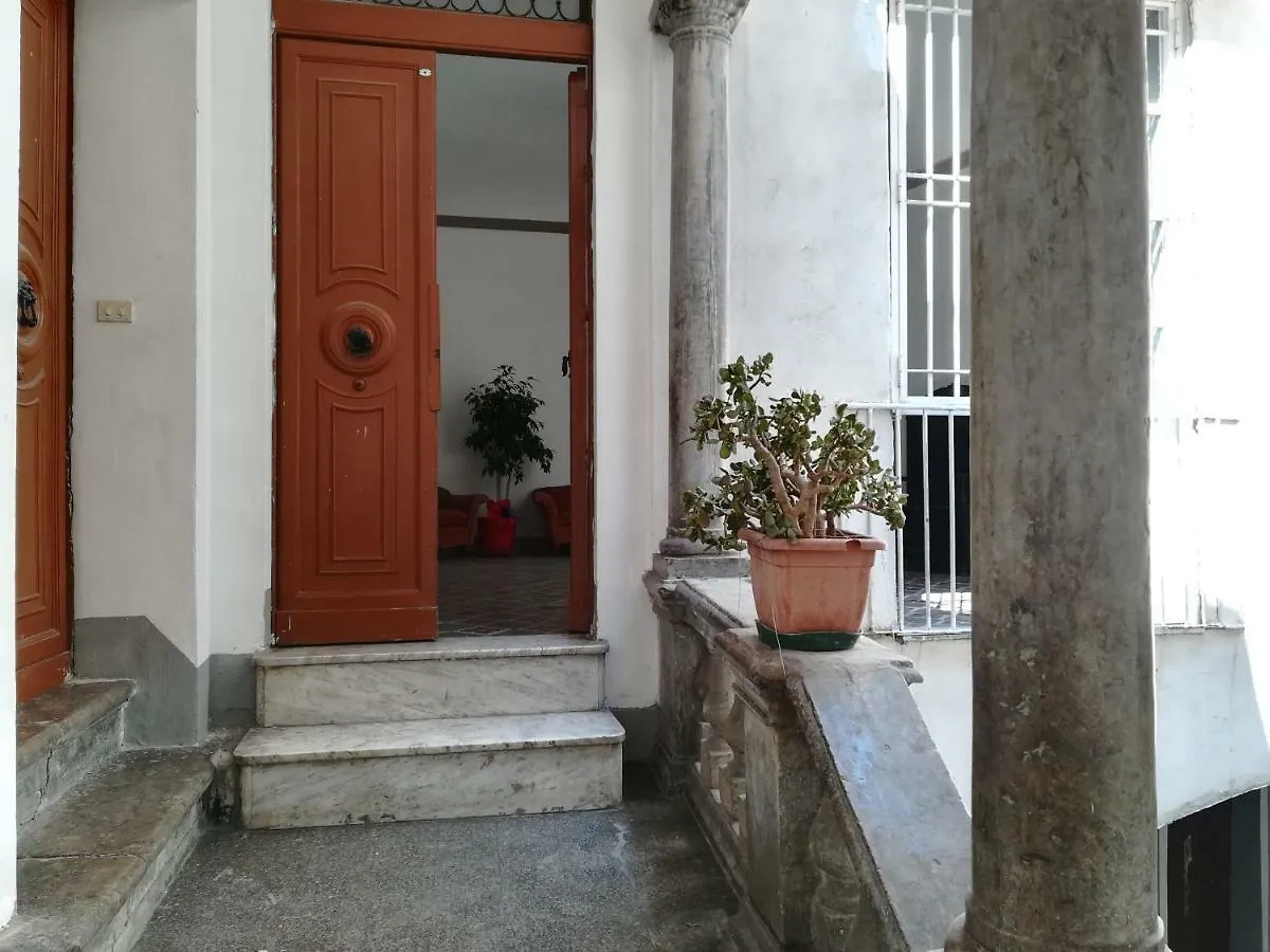 Casa In Palazzo Graffeo Veronica Palermo Italy